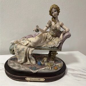Casinelli Resin Figurine Woman
Reclining with Dogs Floral Painted
Large